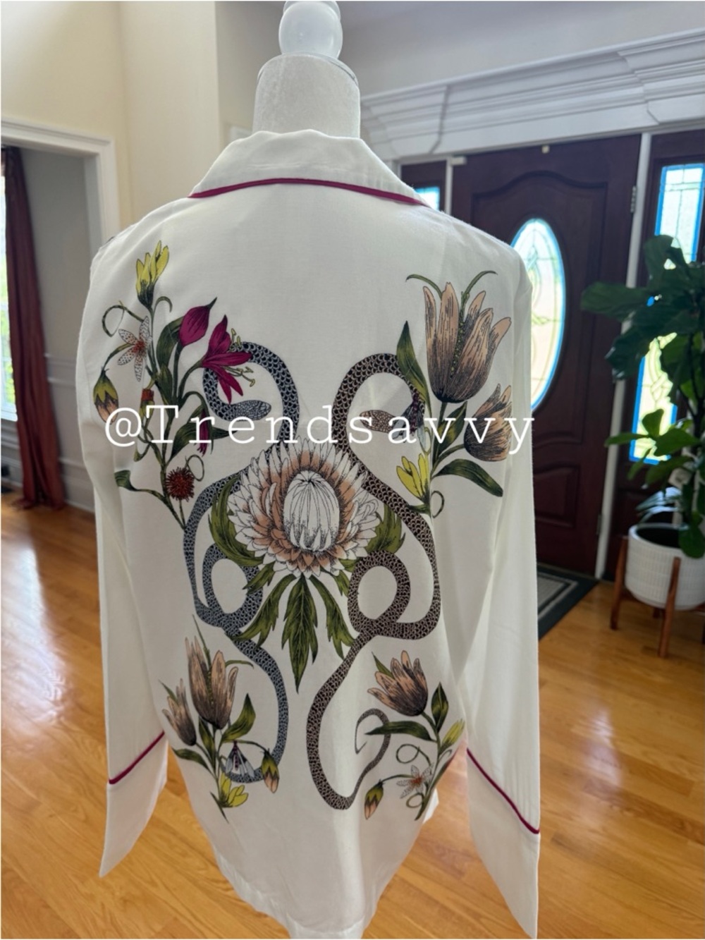 Anthropologie Victoria Garcia Floral Pajama Top Buttondown Size Medium NWT - Picture 11 of 13
